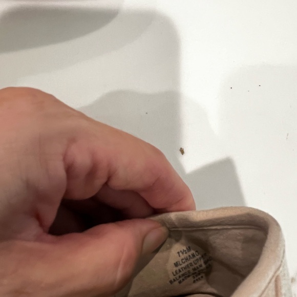 Marc Fisher cream/bone suede Chang Penny Loafers s 7.5 - Picture 4 of 4